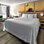Days Inn by Wyndham Hinesville Near Fort Stewart