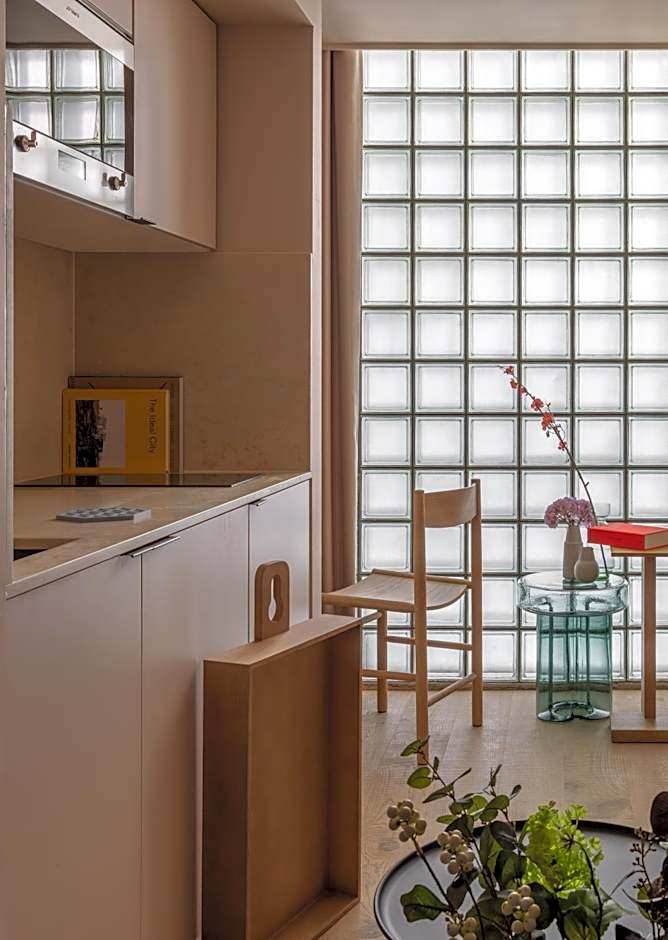 Buckle Street Studios by Locke