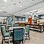 Hampton Inn By Hilton Columbus-North