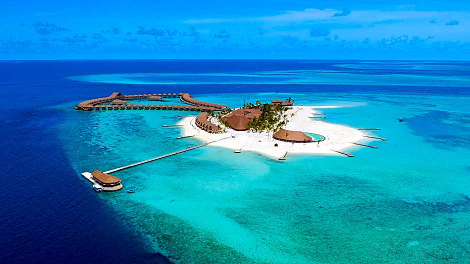 Cinnamon Velifushi Maldives