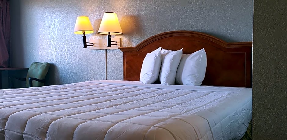 Minsk Hotels - Extended Stay, I-10 Tucson Airport