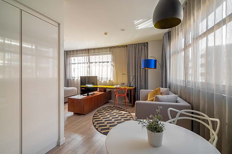 Naitly Barcelona Poblenou