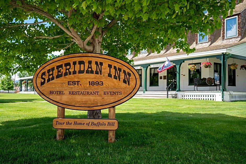 Sheridan Inn, B/W Signature Collection