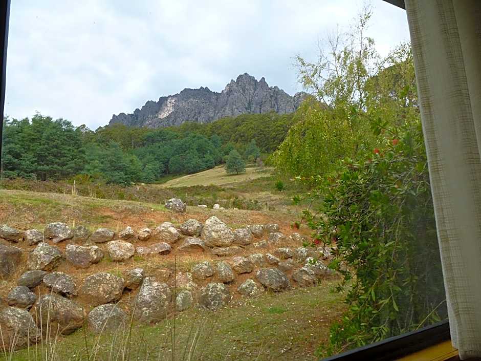 Silver Ridge Retreat