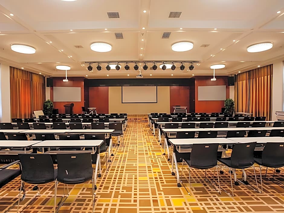 GreenTree Inn Jinzhong Xiyang County Bus Station