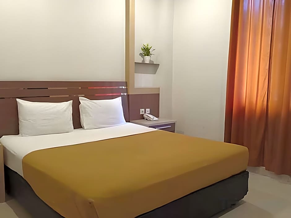 Grand Senggigi Hotel