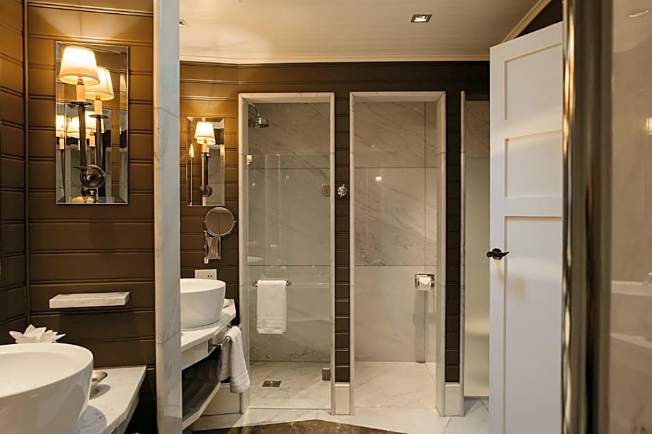 Eichardt's Private Hotel