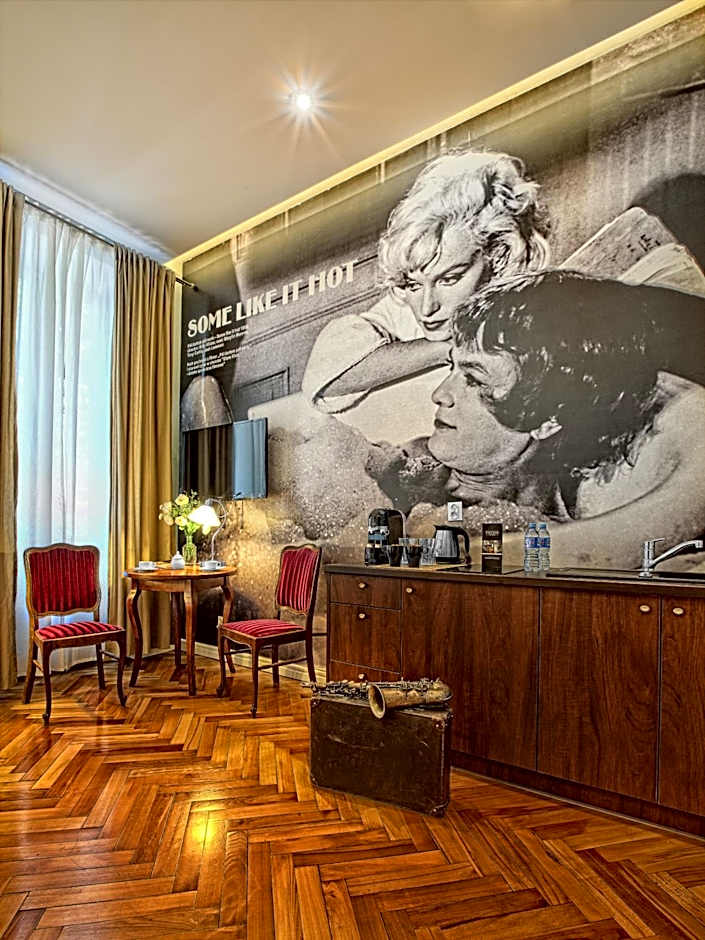 Stare Kino Cinema Residence