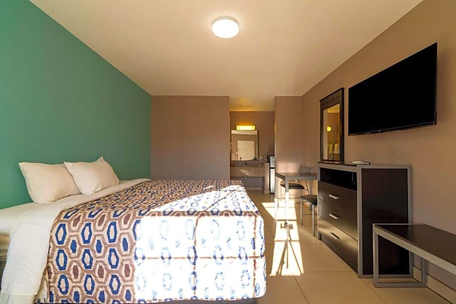 Woodfield Inn & Suites Hotel O, Yoakum TX 111