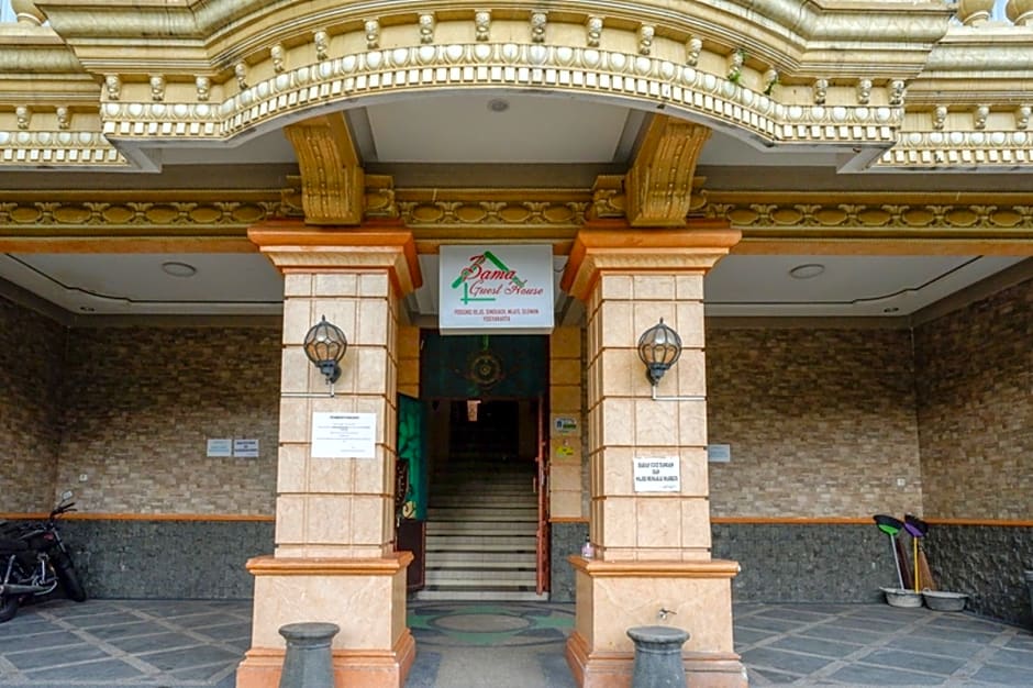 RedDoorz near MM UGM