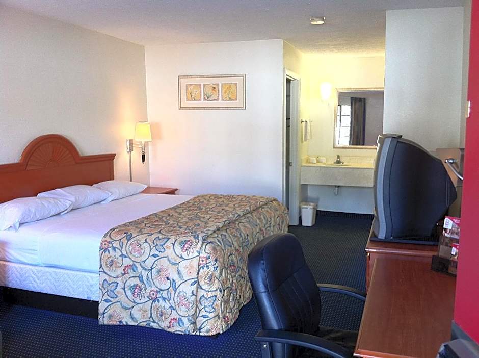 Rodeway Inn La Grange East