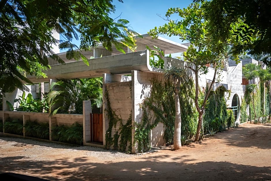 Casa TO - Adults Only