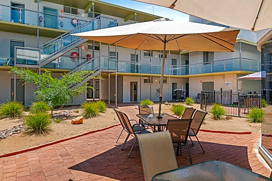 Stay at Alice Springs Hotel