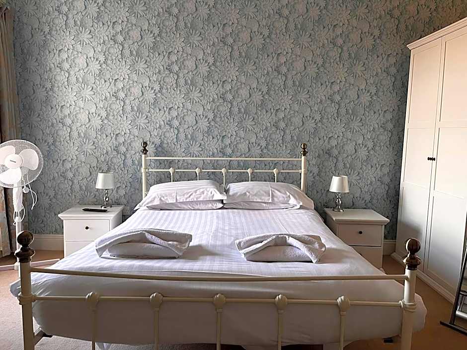 The Captain Cook Inn