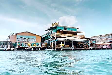 Socialtel Bocas del Toro