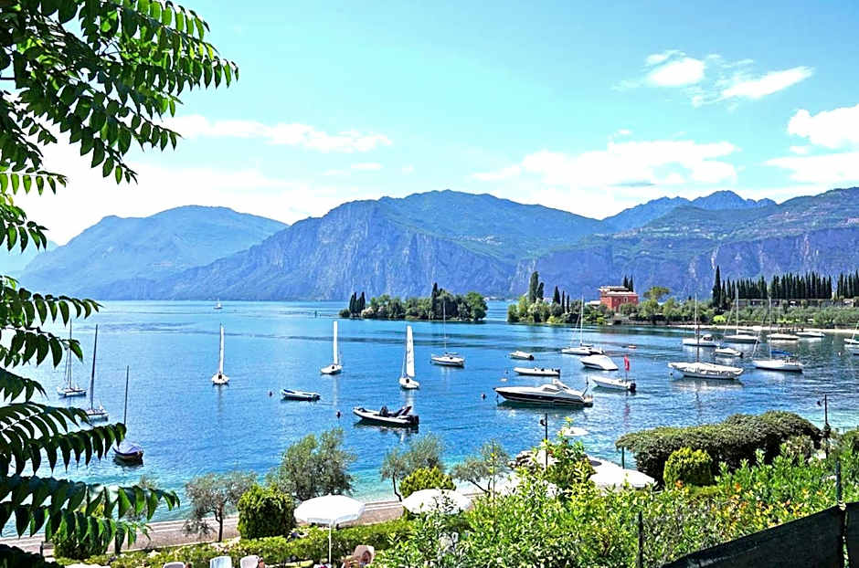 June Stay Lake Garda