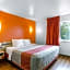 Motel 6-Baraboo, WI - Lake Delton-Wisconsin Dells
