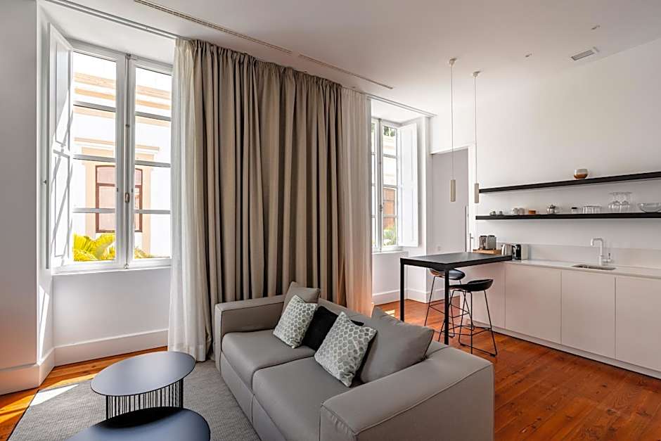 The Park Suites by IRES LAR