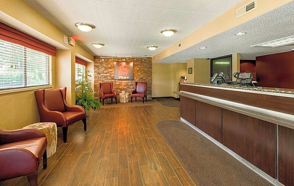 Red Roof PLUS+ Wilmington - Newark