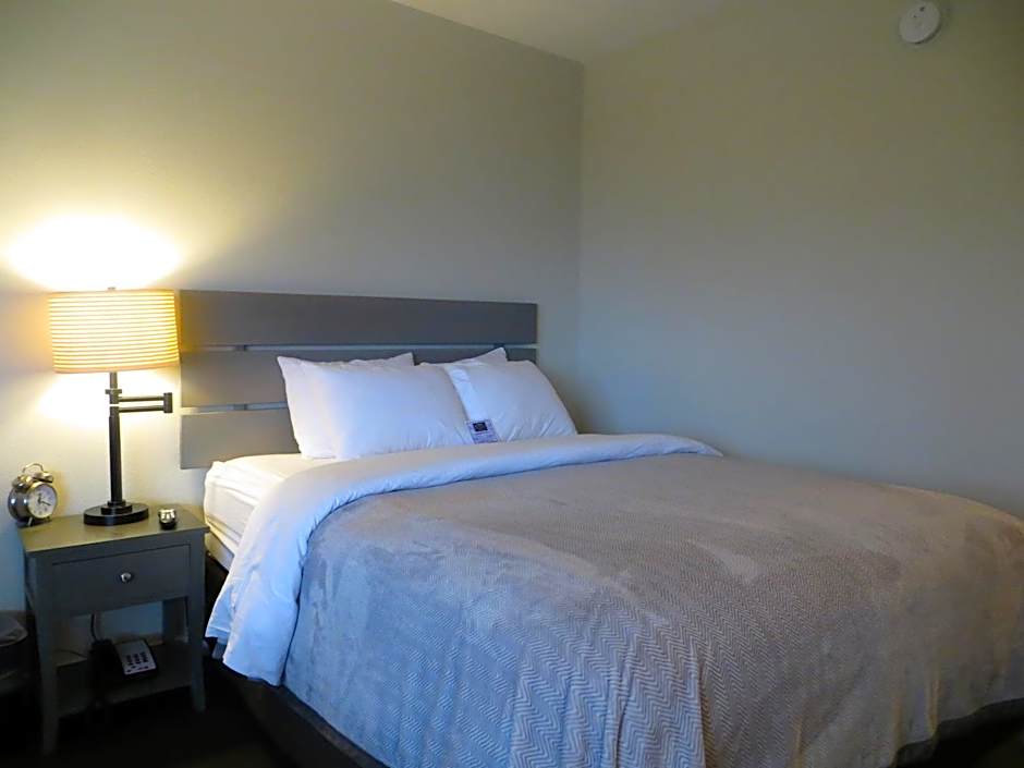 Brio Beach Inn