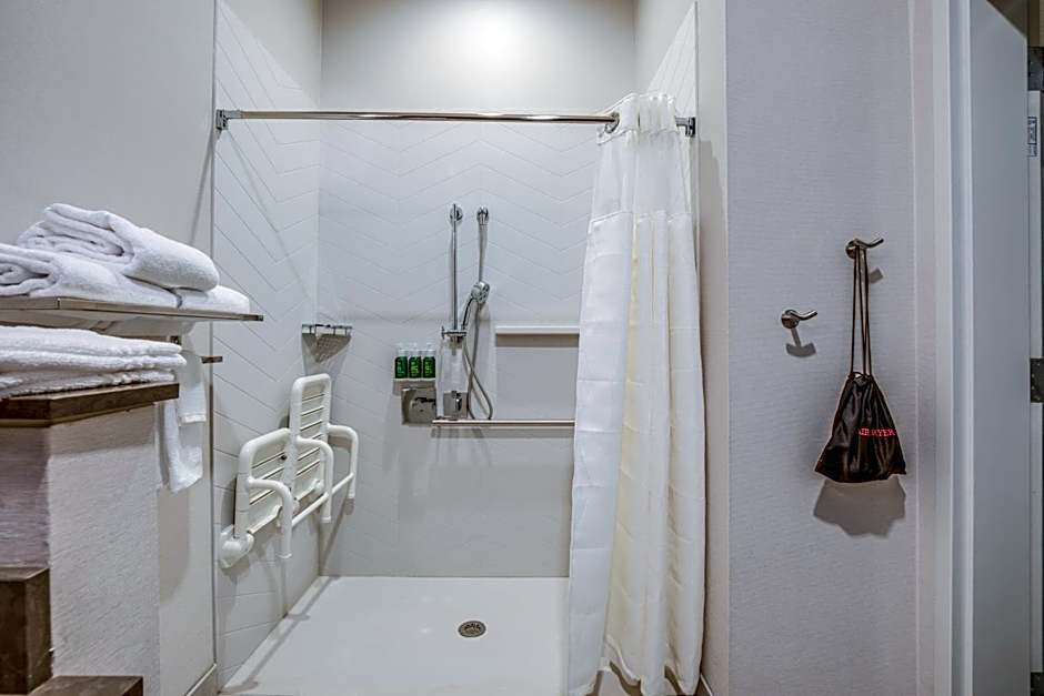 Fairfield Inn & Suites by Marriott Whitewater