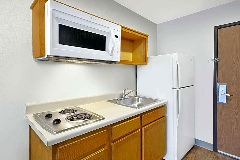 WoodSpring Suites St Louis St Charles
