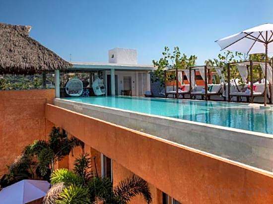Sayulinda Hotel