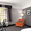 La Quinta Inn & Suites by Wyndham Santa Clarita - Valencia