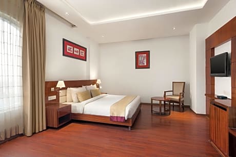 1 Twin Bed Deluxe Room Smoking