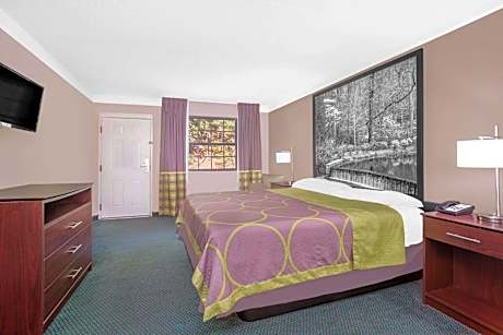 King Room - Mobility Access/Non-Smoking