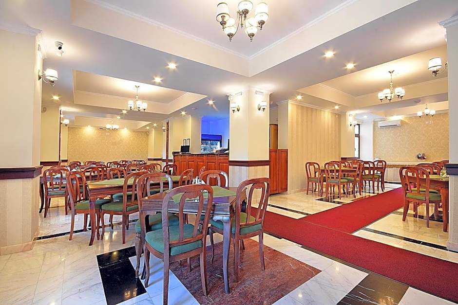 Hotel Moldavia