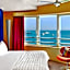 Le Meridien Beach Plaza