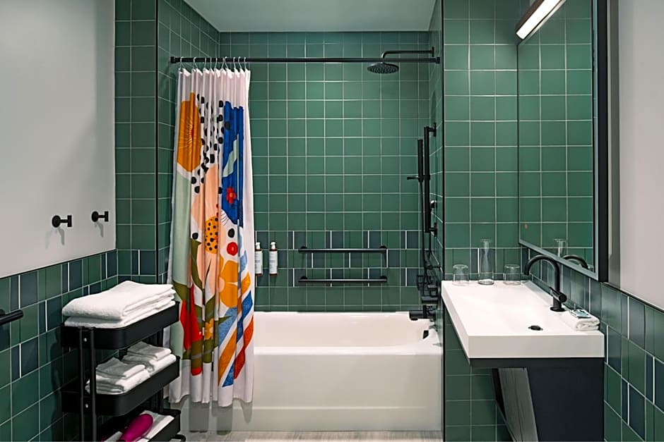 Moxy St. Petersburg Downtown