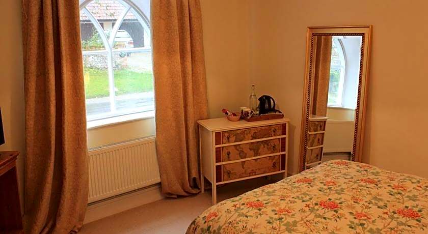 Church Farmhouse B & B