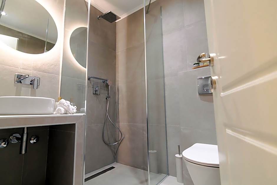 Samel Hotel