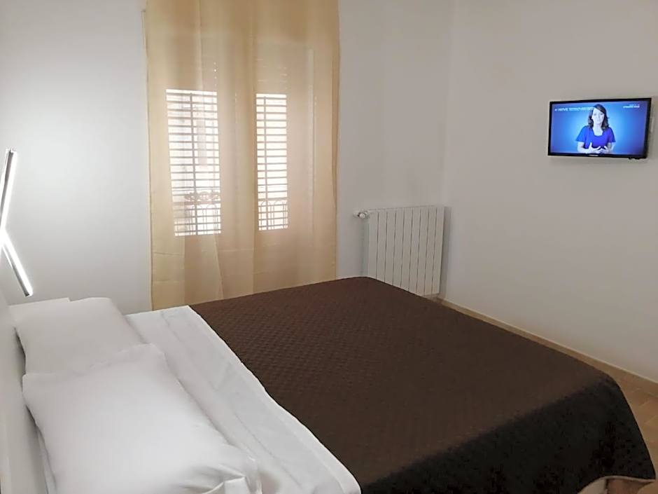 Opera Boutique Rooms