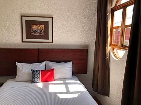 Standard Double Room with Shared Bathroom