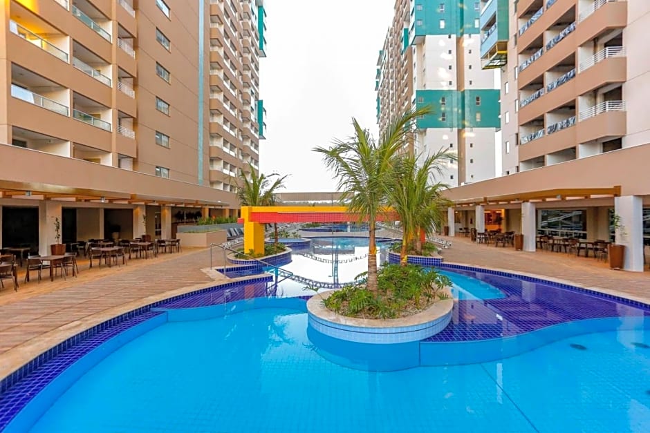 Apartamento em Resort de Olímpia ao lado do Parque Aquático