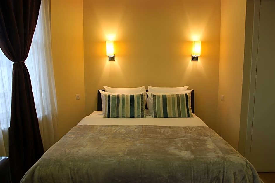 The Royal Chulan Hyde Park Hotel