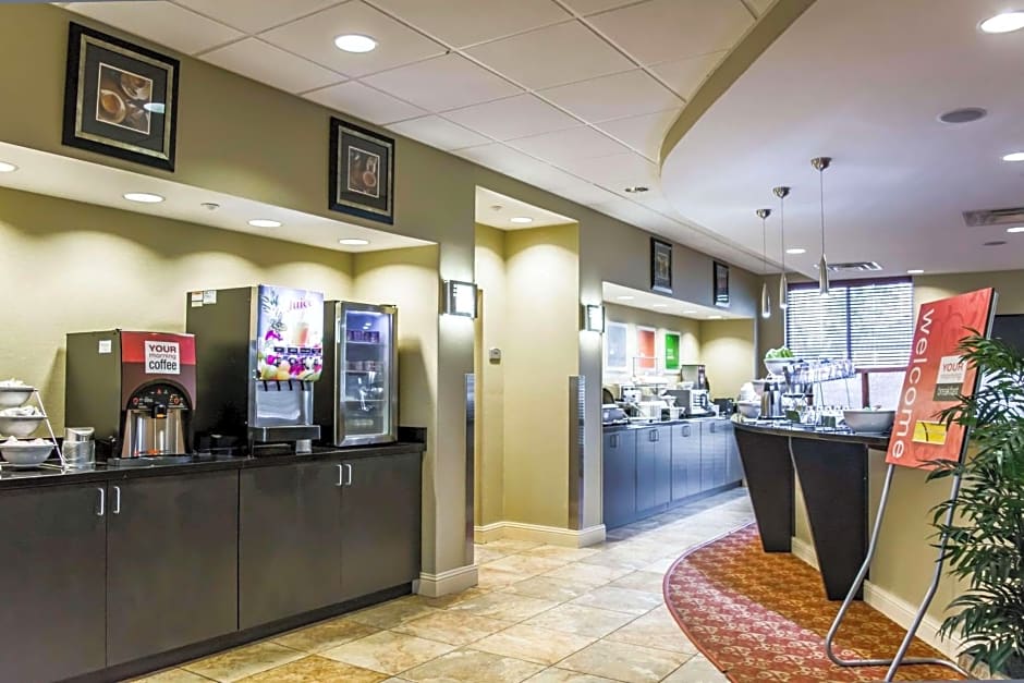Comfort Suites Palm Bay - Melbourne