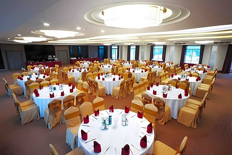 Muong Thanh Holiday Mui Ne Hotel