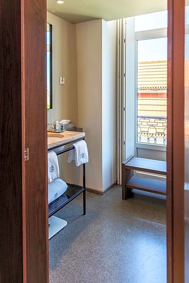 Lisboa Carmo Hotel