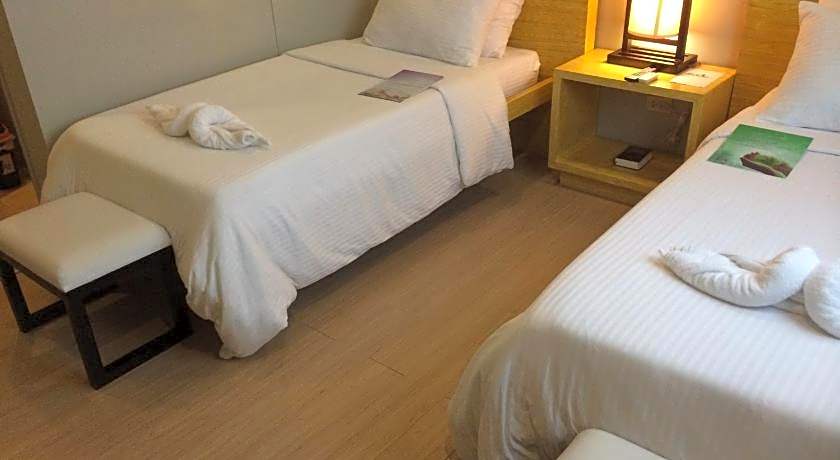 Shore Time Hotel Annex