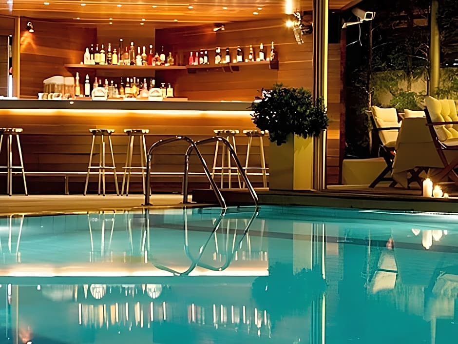 Trademark Collection By Wyndham Lazart