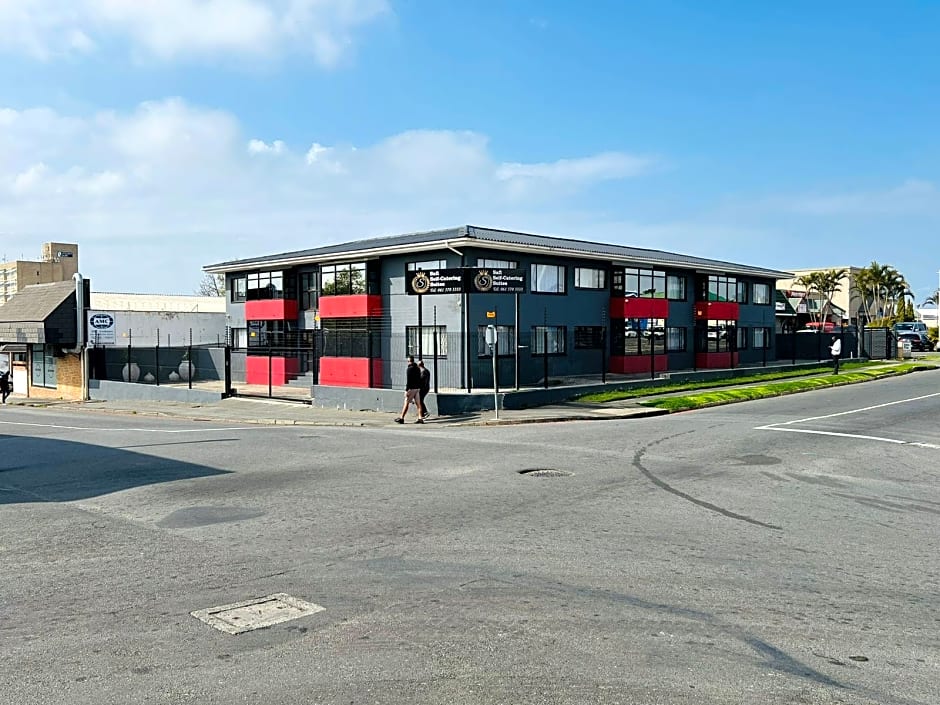 Safi Self Catering Suites