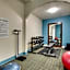 Holiday Inn Express & Suites Laurel By IHG