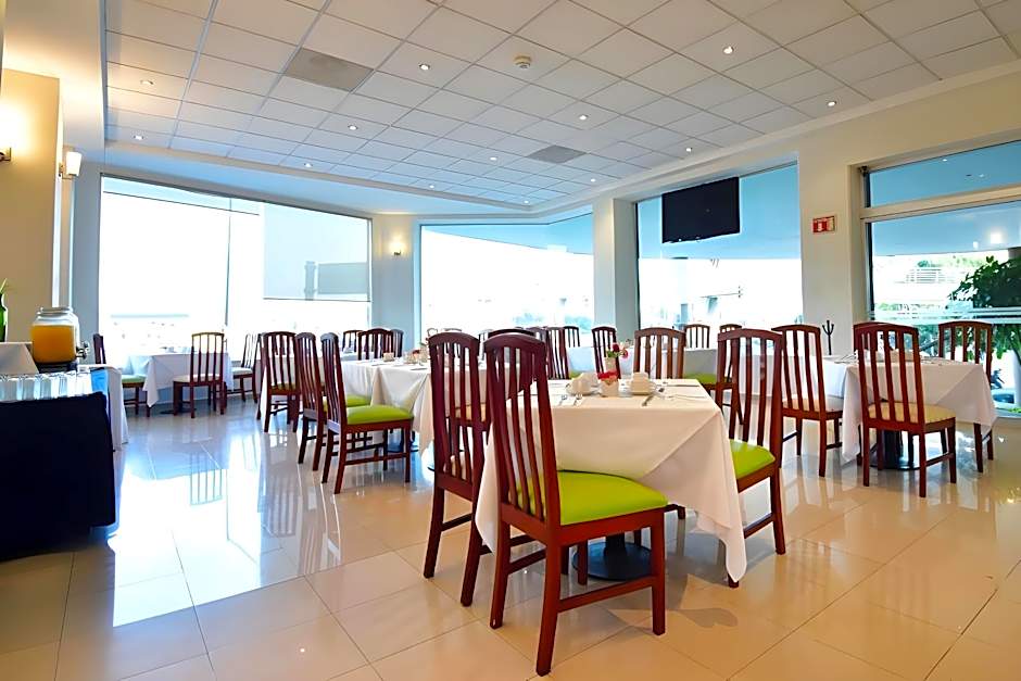 Hotel Mision Leon