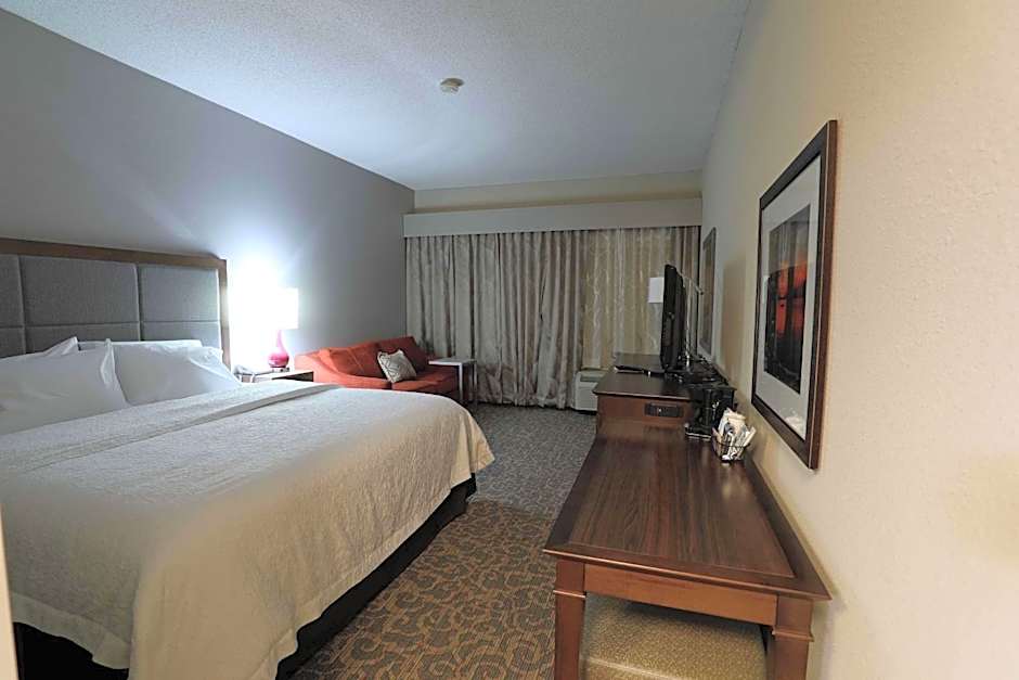 Hampton Inn By Hilton Dyersburg