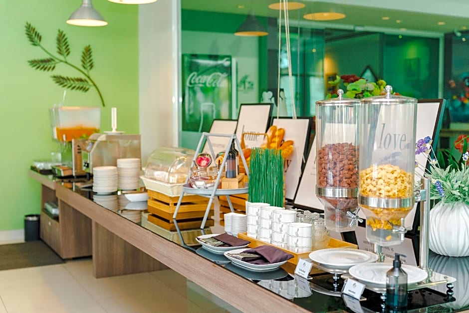 Tamarind Garden Hotel