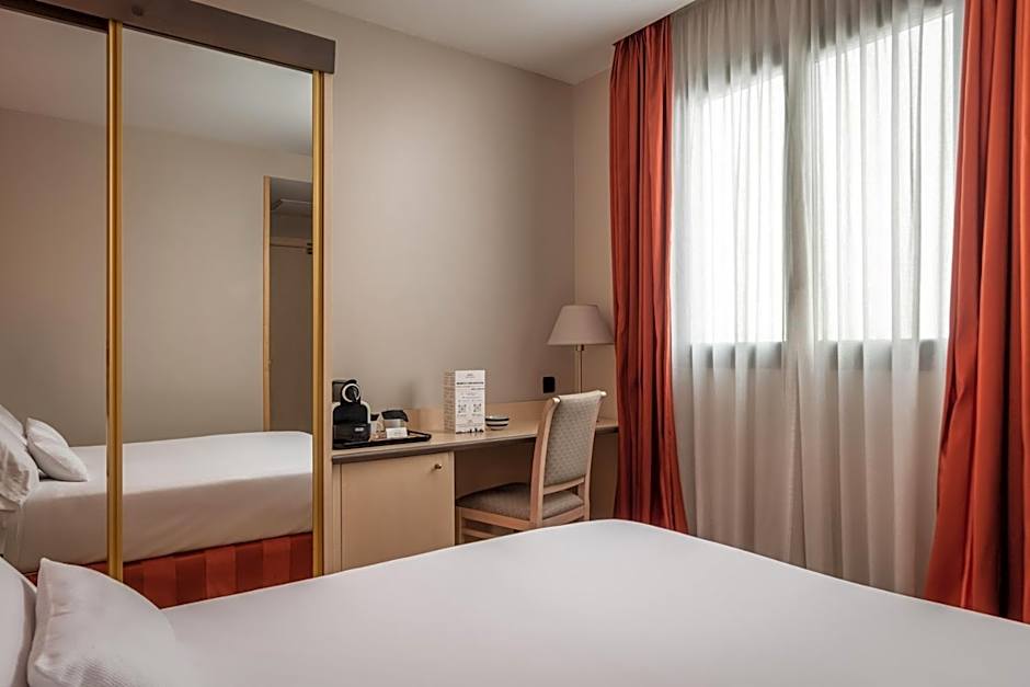 Sunotel Club Central